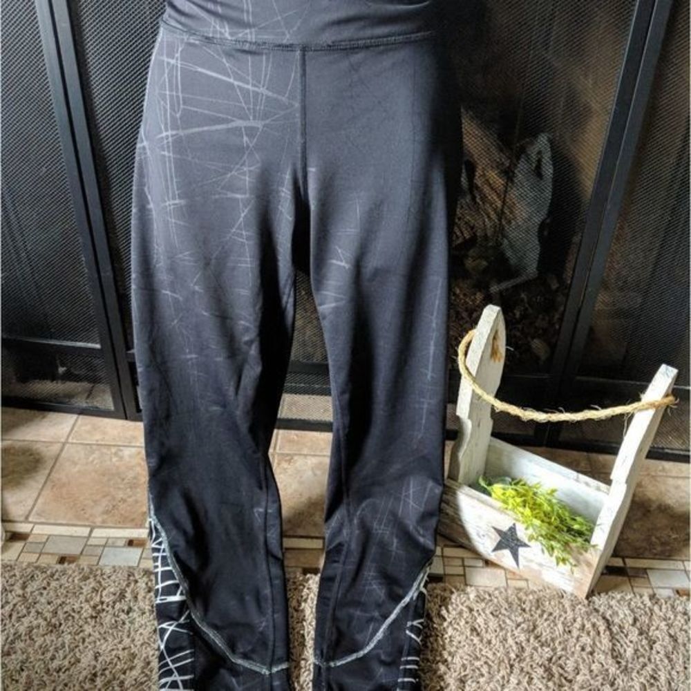 Large fitted Xersion Active Wear